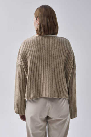 V Neck Crop Knit Sweater Mink - 9