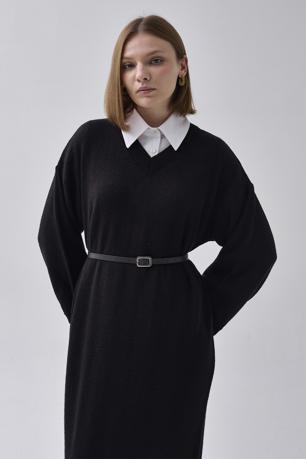 V-Neck Knit Dress Black - 6