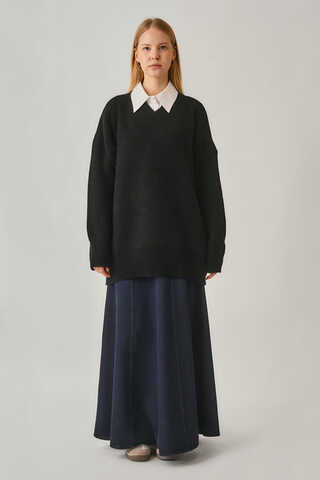 V-Neck Knit Sweater Black - 1