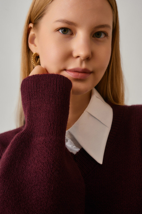 V-Neck Knit Sweater Burgundy - 7