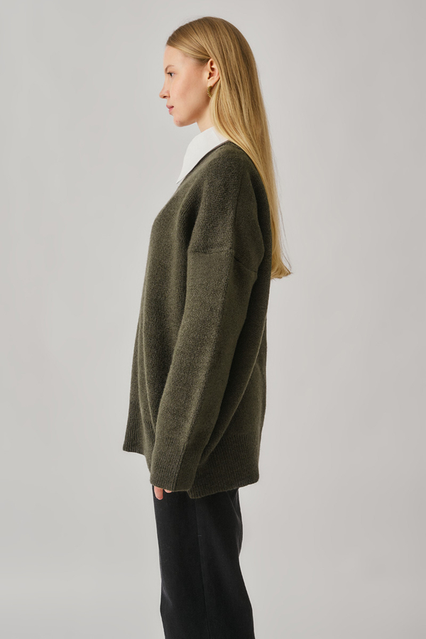 V-Neck Knit Sweater Khaki - 10