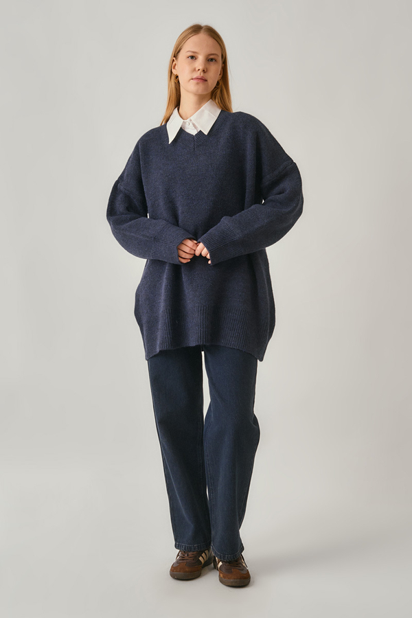 V-Neck Knit Sweater Navy - 3