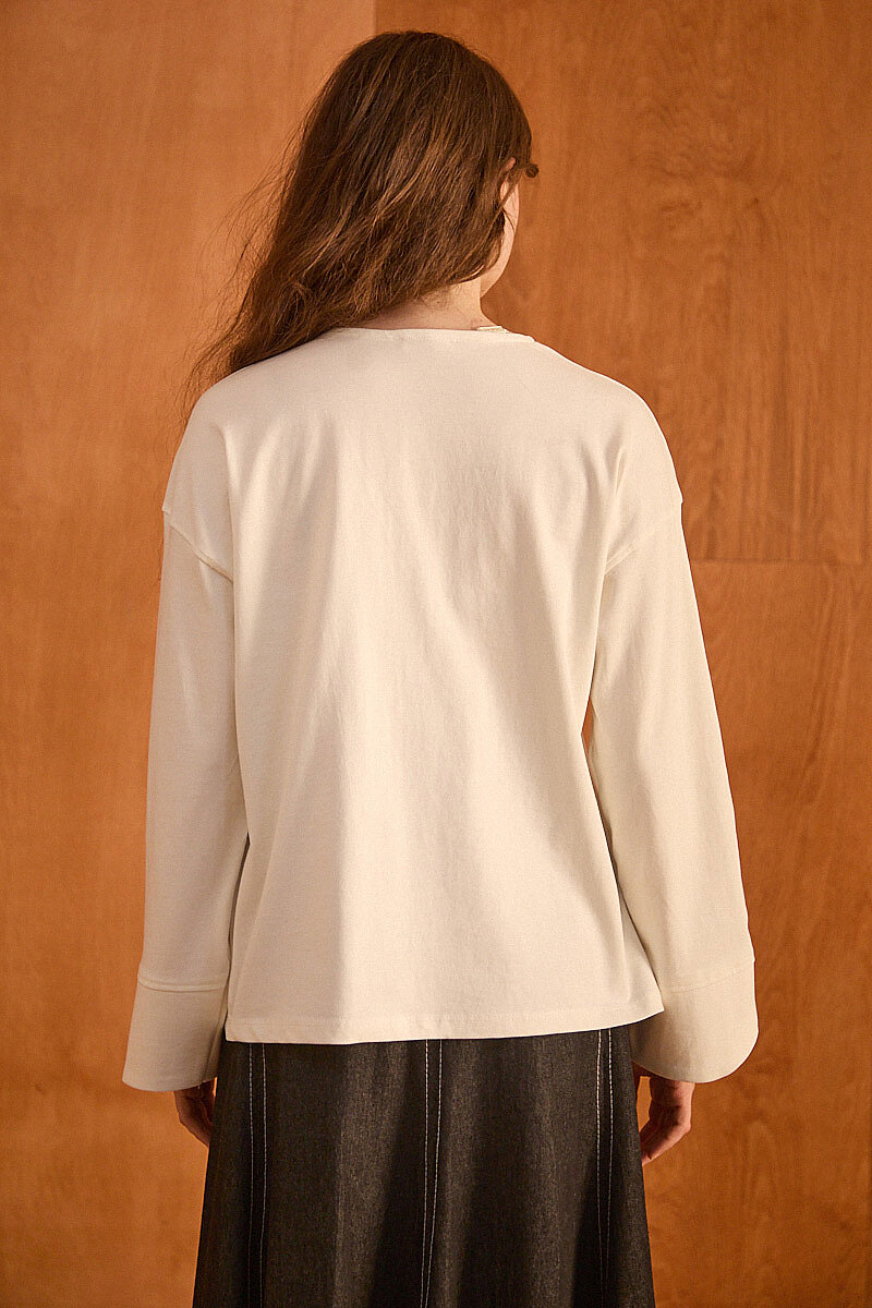 V Yaka Basic Tişört Ekru - 6