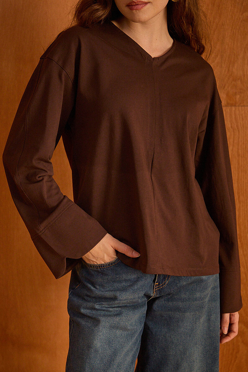 V Yaka Basic Tişört Kahve - 6