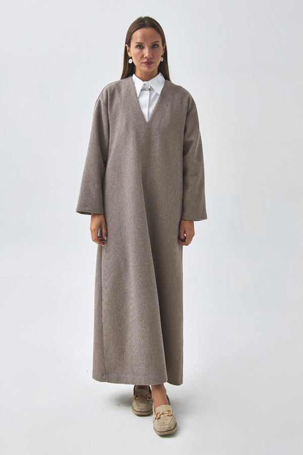 V Yaka Çizgi Dokulu Elbise Vizon - 2