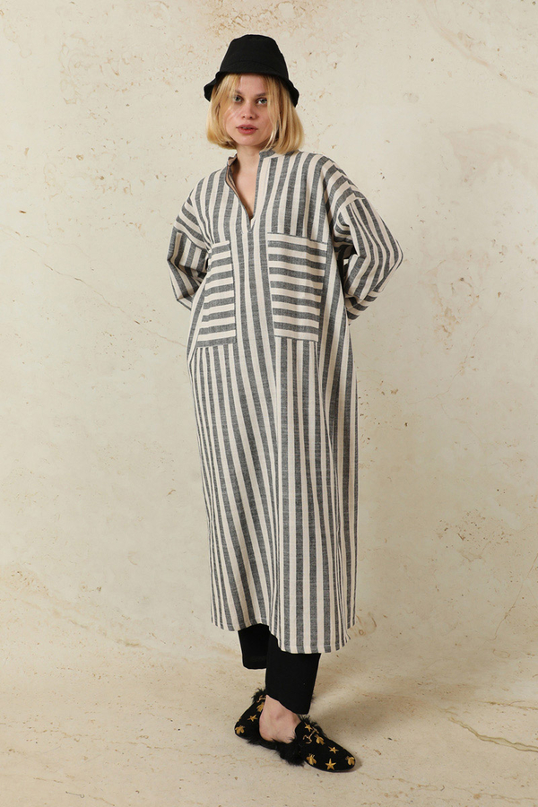 V Yaka Keten Tunik Siyah - 5