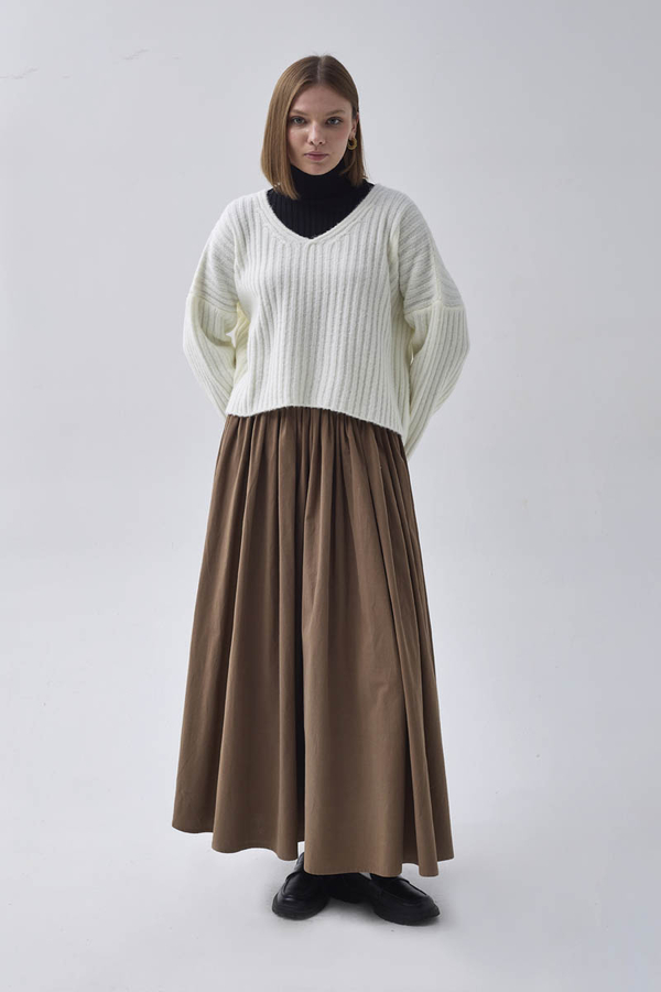 V Yaka Crop Kazak Ekru - 10