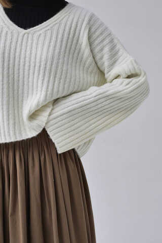 V Yaka Crop Kazak Ekru - 12