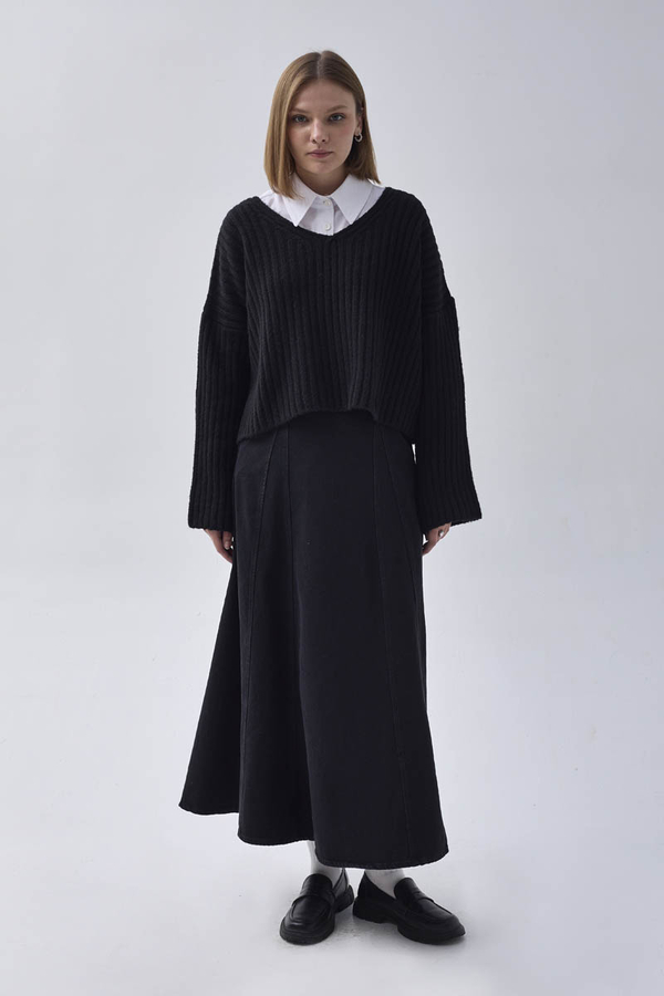 V Yaka Crop Kazak Siyah - 3