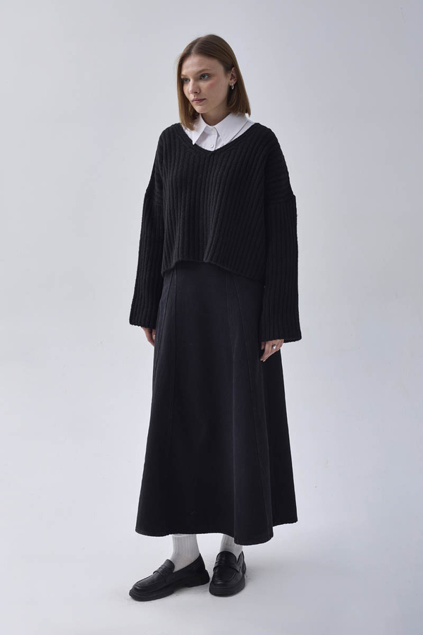 V Yaka Crop Kazak Siyah - 4