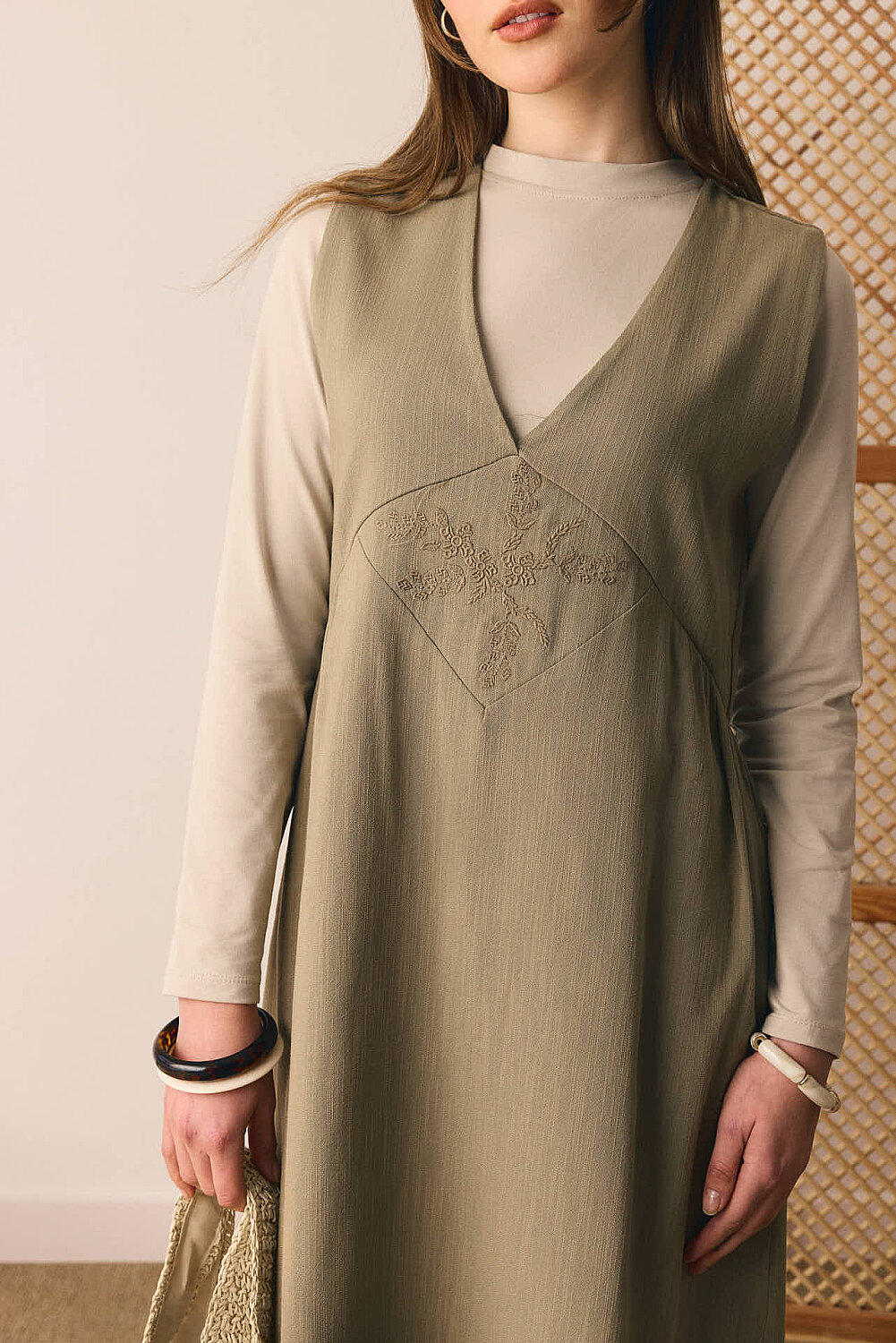 V Yaka Nakışlı Jile Haki - 2