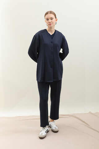 V Yaka Önden Düğmeli Takım Lacivert - 2