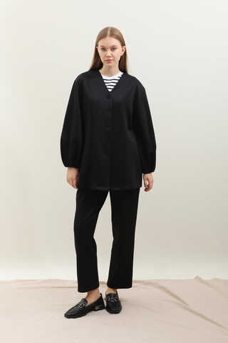 V Yaka Önden Düğmeli Takım Siyah - 2