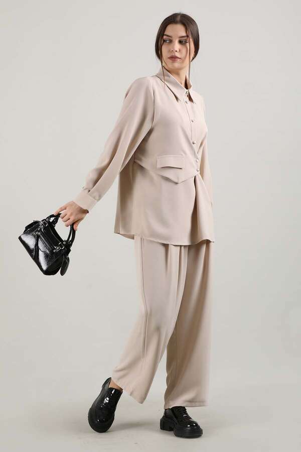 Vest Style Suit Cream - 3