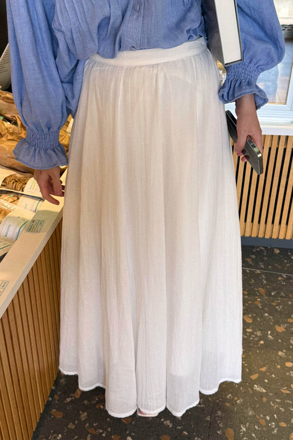 White Relaxed Skirt with Stitch Details - 3