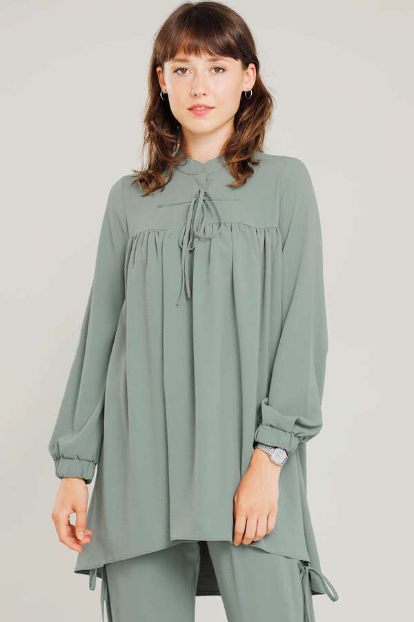 With Ribbon Robe Mint Suit - 2