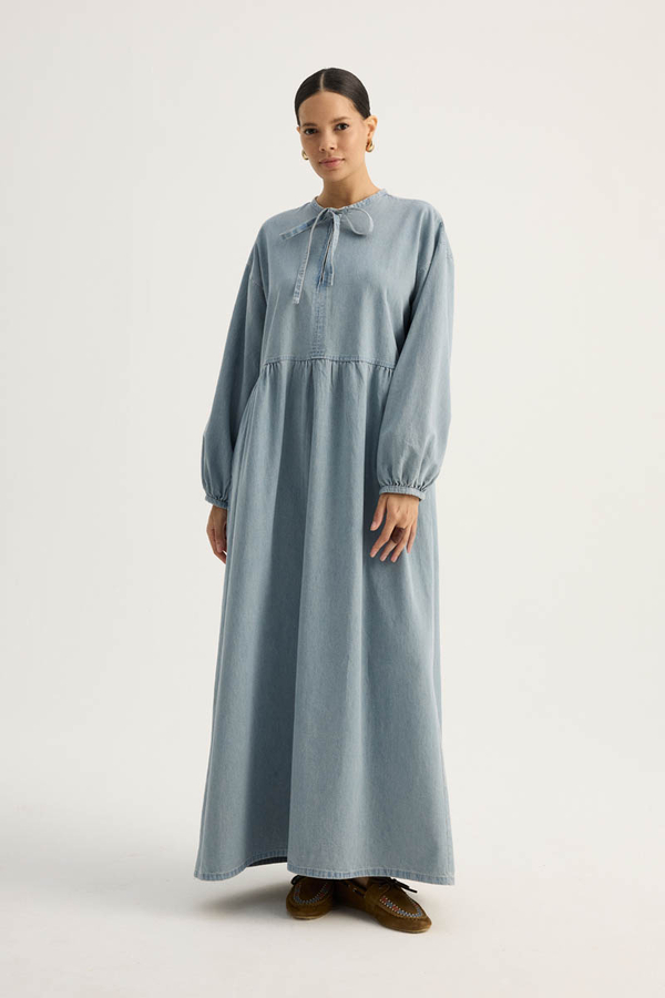 Yakadan Bağlamalı Denim Elbise Buz Mavisi - 4