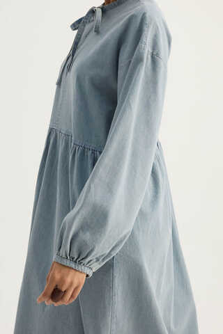 Yakadan Bağlamalı Denim Elbise Buz Mavisi - 1