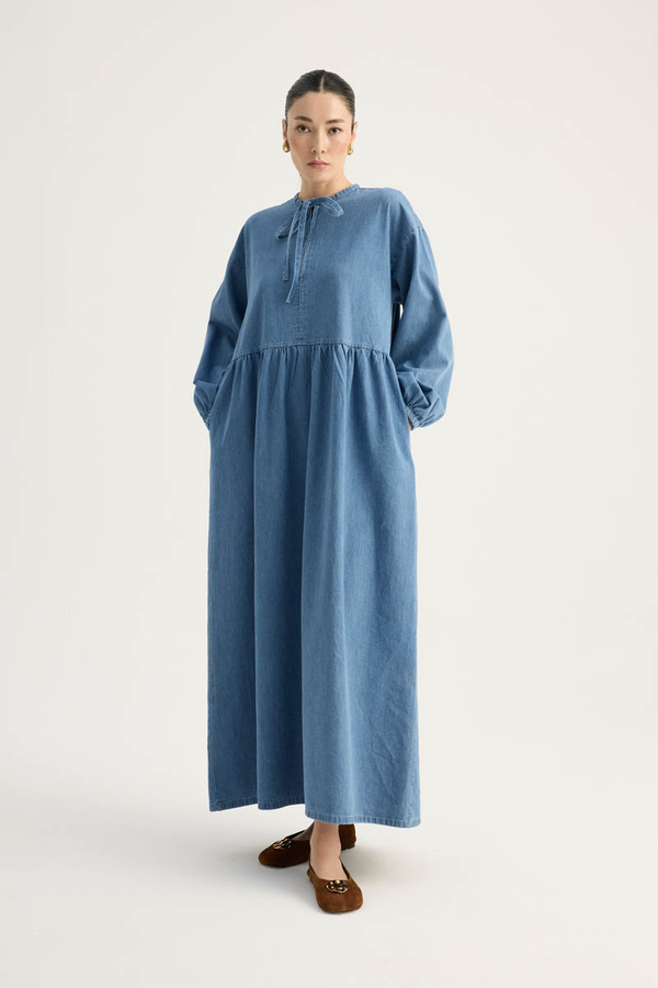 Yakadan Bağlamalı Denim Elbise Mavi - 4