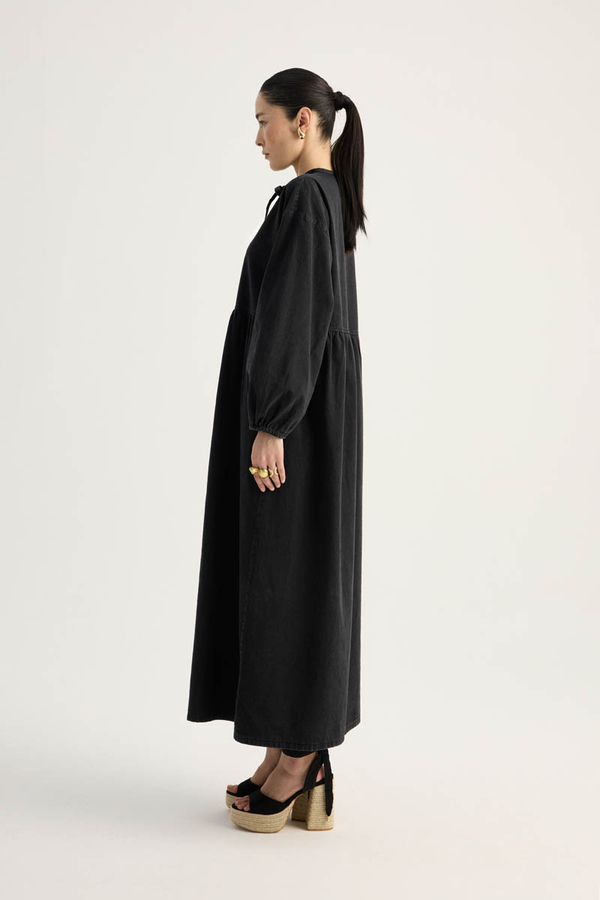 Yakadan Bağlamalı Denim Elbise Siyah - 12