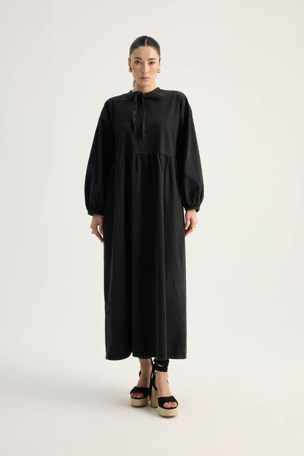 Yakadan Bağlamalı Denim Elbise Siyah - 1