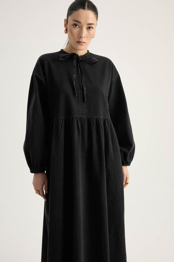 Yakadan Bağlamalı Denim Elbise Siyah - 7