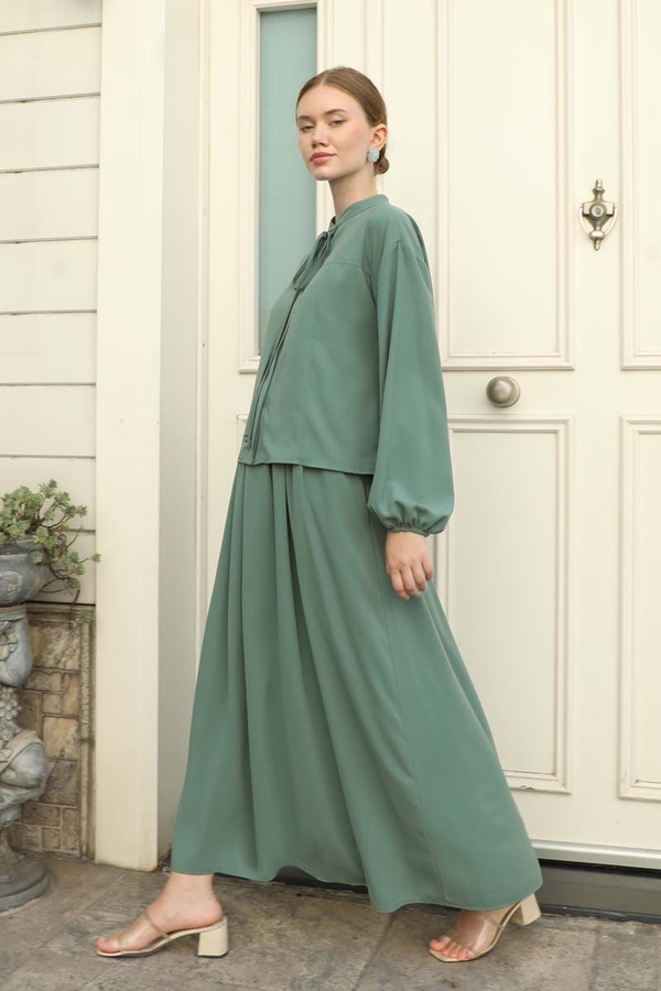 Yakası Bağcıklı Gömlek Etek Takım Mint 