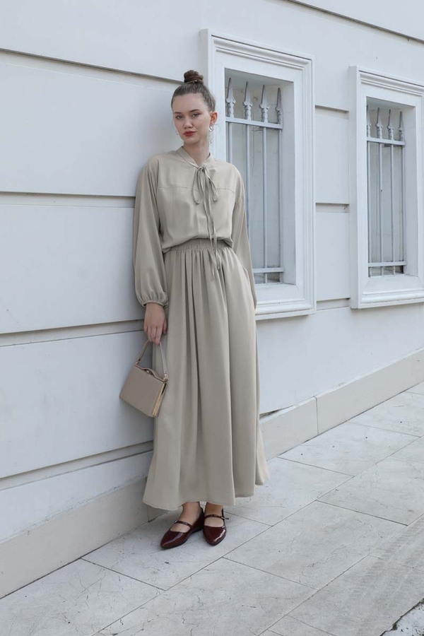 Yakası Bağcıklı Gömlek Etek Takım Taş - 2