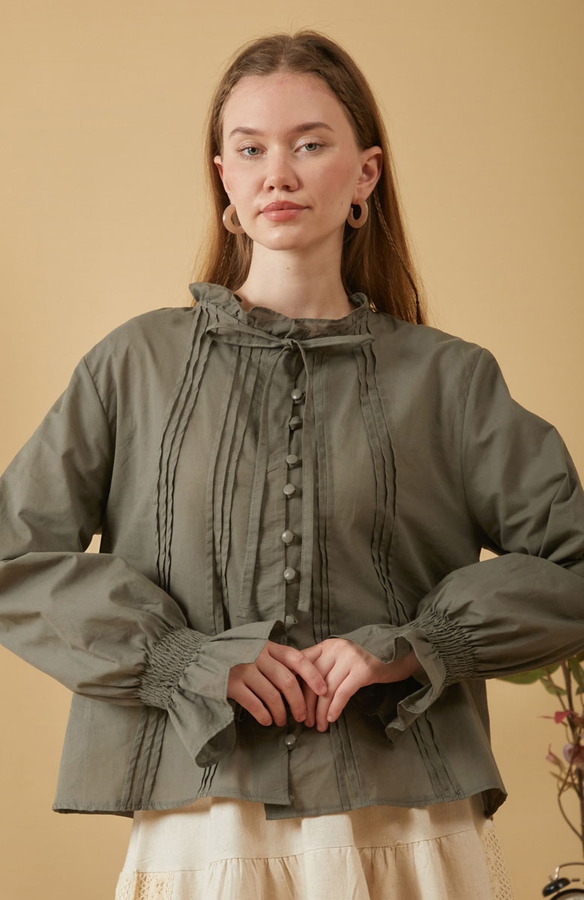 Yakası Bağcıklı Nervürlü Gömlek Haki (1)