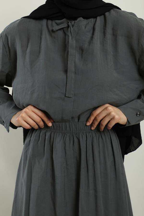 Yakası Bağlamalı Etek Takım Füme - 2