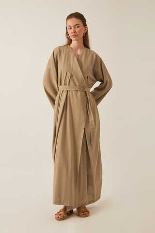 Yakası Pile Detaylı Keten Abaya Camel - 1