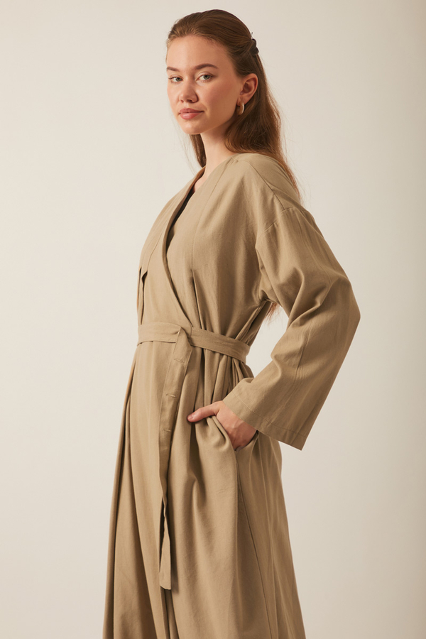 Yakası Pile Detaylı Keten Abaya Camel - 8