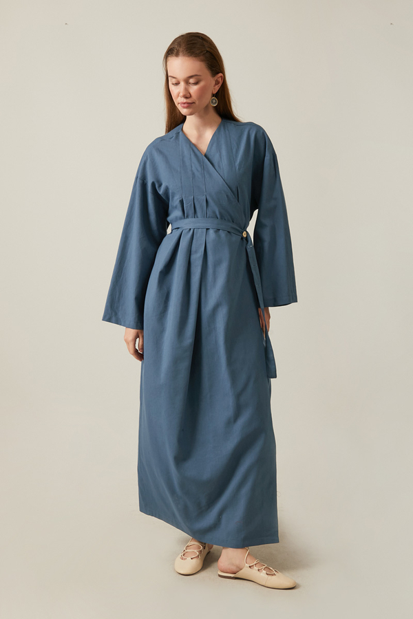 Yakası Pile Detaylı Keten Abaya İndigo 