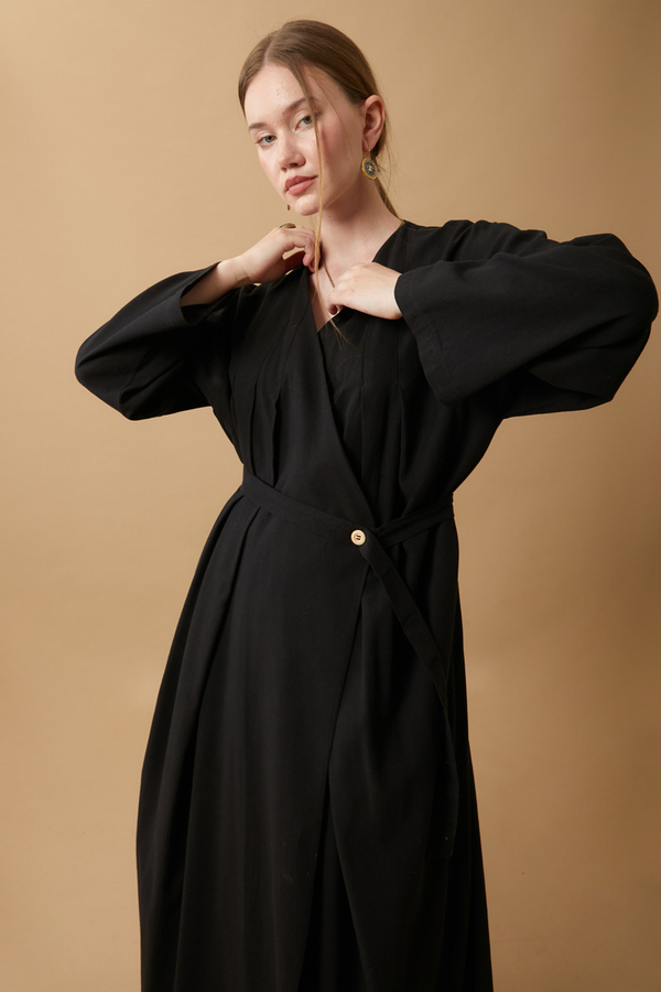 Yakası Pile Detaylı Keten Abaya Siyah - 18