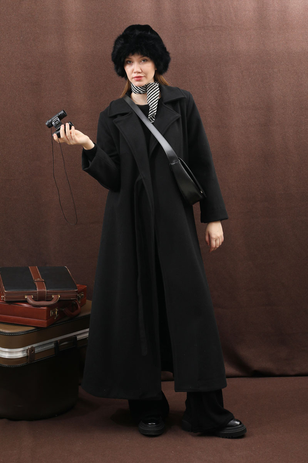 Yandan Bağlamalı Kaban Siyah - 9