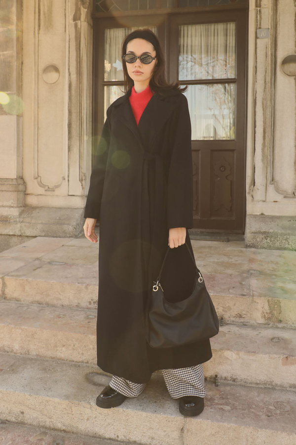 Yandan Bağlamalı Kaban Siyah - 3