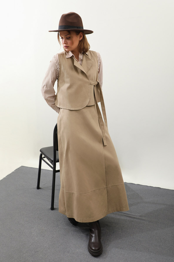 Yandan Bağlamalı Yelek Etek Takım Camel - 1