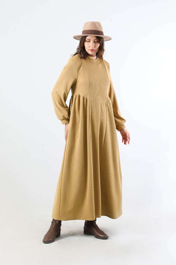 Yandan Pileli Elbise Camel - 3