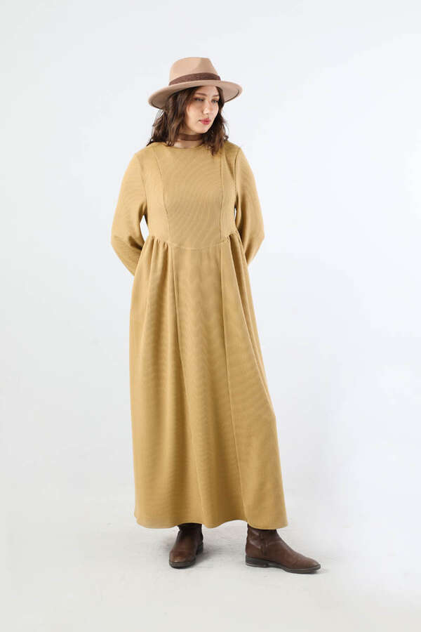 Yandan Pileli Elbise Camel - 5