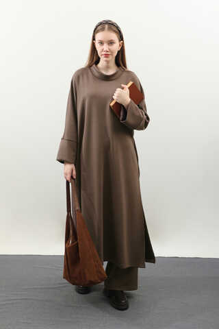 Yandan Yırtmaçlı Uzun Takım Kahverengi - 2