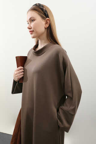 Yandan Yırtmaçlı Uzun Takım Kahverengi - 1