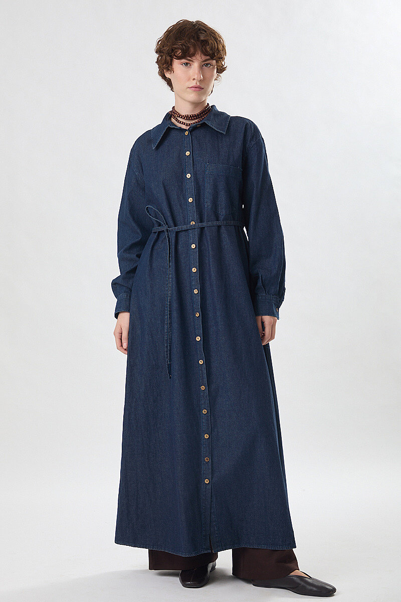 Yanlardan Derin Yırtmaçlı Uzun Denim Gömlek Koyu Mavi - 1