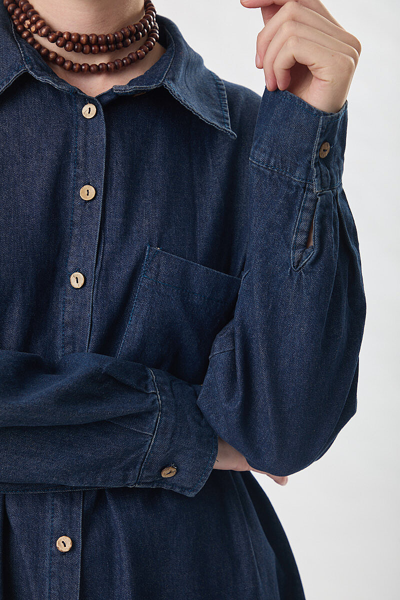 Yanlardan Derin Yırtmaçlı Uzun Denim Gömlek Koyu Mavi - 4
