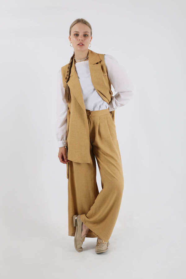 Yelekli Üçlü Takım Camel 